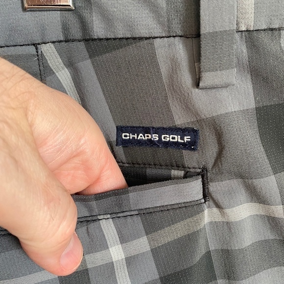 Chaps Golf Men's Gray Plaid Golf‎ Shorts Size 40 - Picture 6 of 12